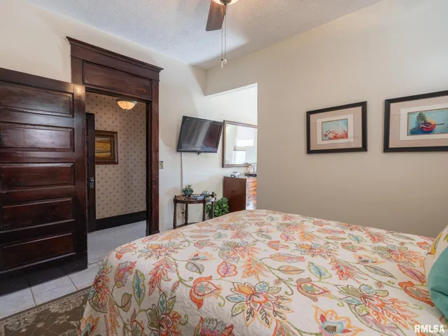 $330,000 | 19402 West Rte 150, Brimfield, IL 61517