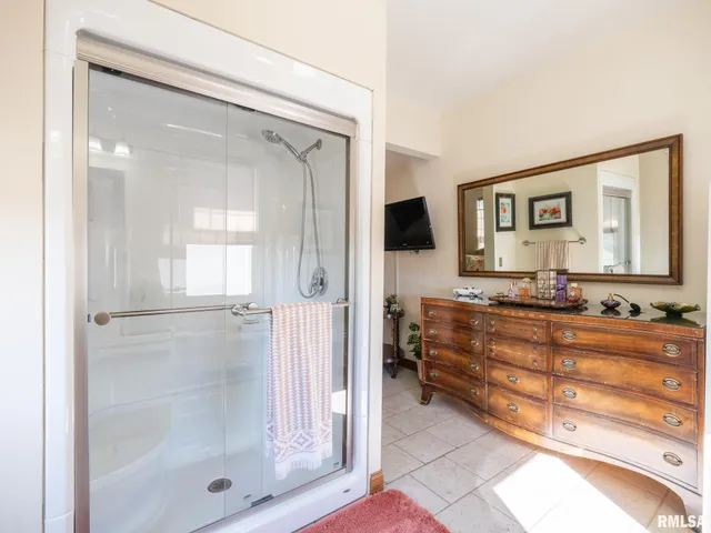 $330,000 | 19402 West Rte 150, Brimfield, IL 61517