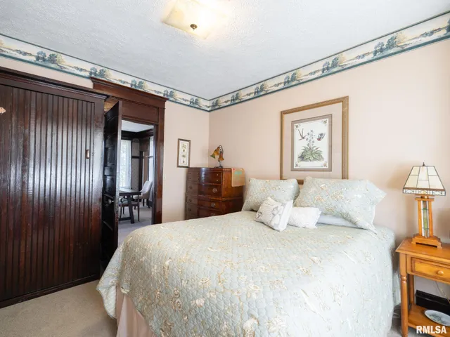 $330,000 | 19402 West Rte 150, Brimfield, IL 61517