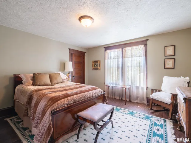 $330,000 | 19402 West Rte 150, Brimfield, IL 61517