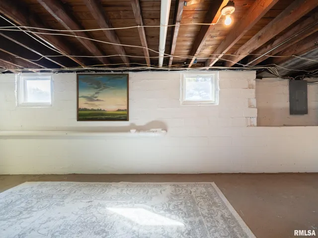 $330,000 | 19402 West Rte 150, Brimfield, IL 61517