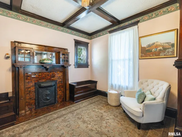 $330,000 | 19402 West Rte 150, Brimfield, IL 61517