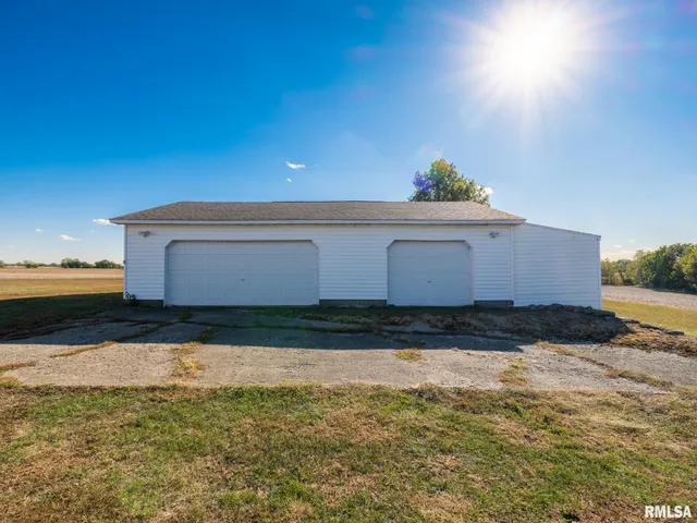 $330,000 | 19402 West Rte 150, Brimfield, IL 61517