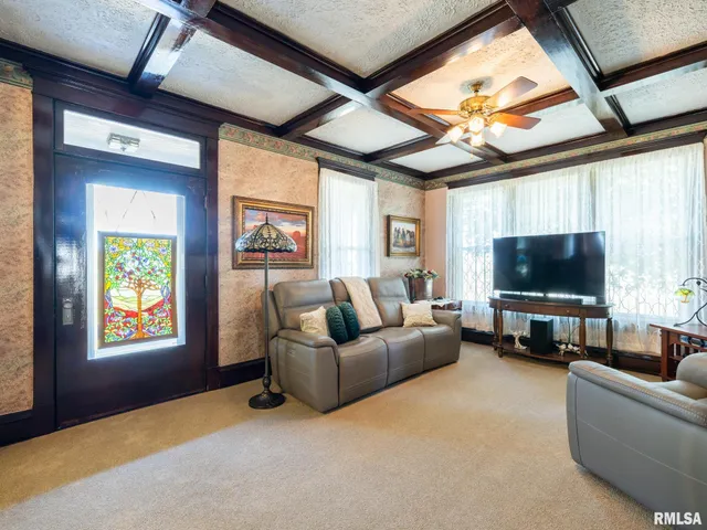 $330,000 | 19402 West Rte 150, Brimfield, IL 61517