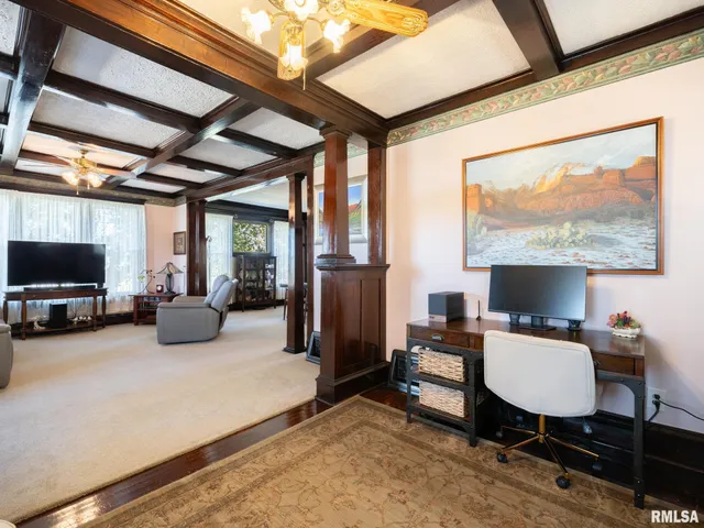 $330,000 | 19402 West Rte 150, Brimfield, IL 61517