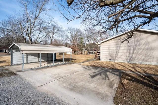 $129,999 | 507 South Taft Street, Unit A&B, West Frankfort, IL 62896