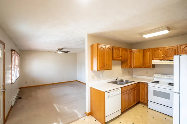 $129,999 | 507 South Taft Street, Unit A&B, West Frankfort, IL 62896