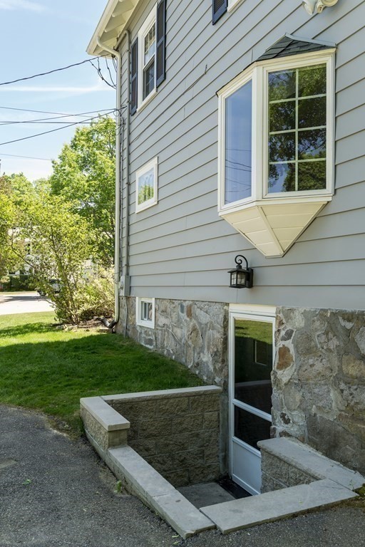 8 Parklawn Road Boston, MA 02132 - Photo 23 of 26 Gallery Image 23