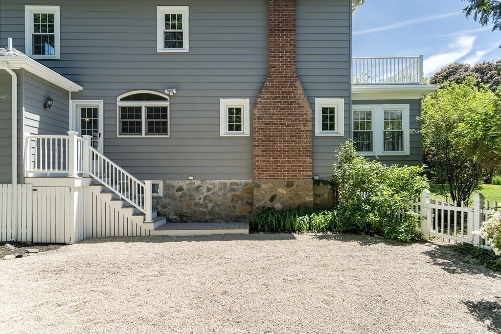8 Parklawn Road Boston, MA 02132 - Photo 24 of 26 Gallery Image 24