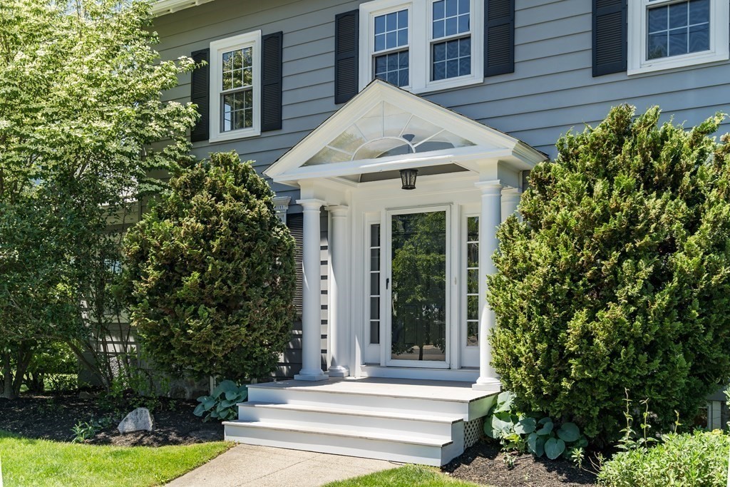 8 Parklawn Road Boston, MA 02132 - Photo 3 of 26 Gallery Image 3