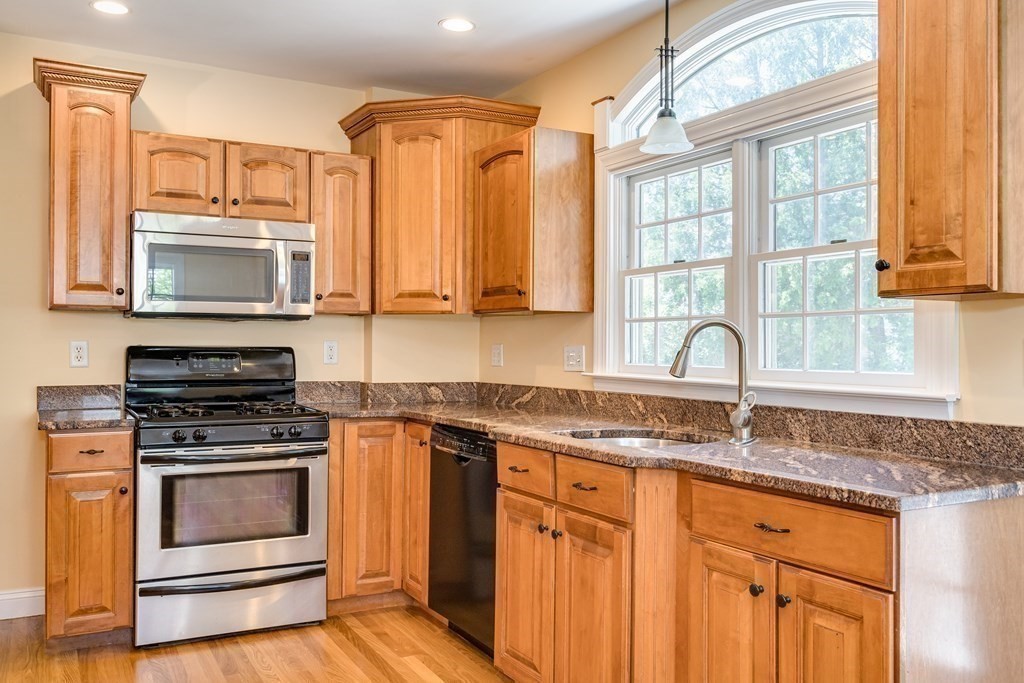 8 Parklawn Road Boston, MA 02132 - Photo 6 of 26 Gallery Image 6