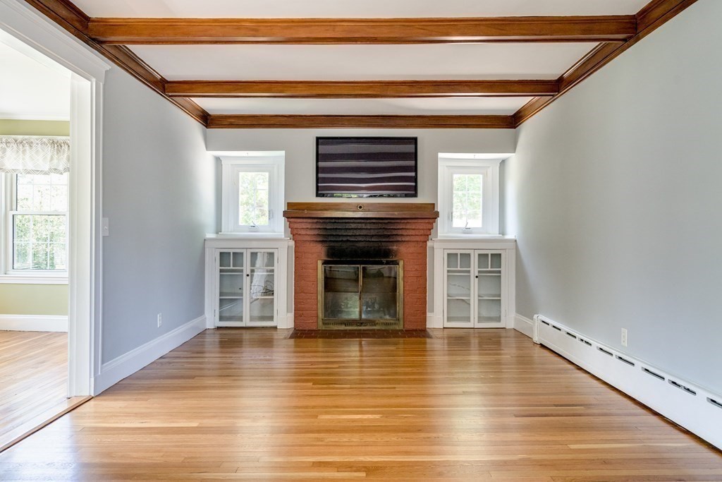 8 Parklawn Road Boston, MA 02132 - Photo 9 of 26 Gallery Image 9