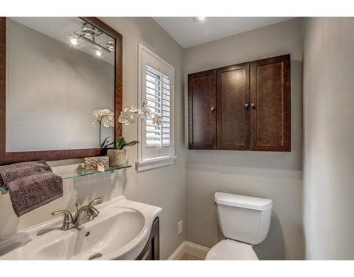 43 Foxcroft Road Winchester, MA 01890 - Photo 20 of 30 Gallery Image 20