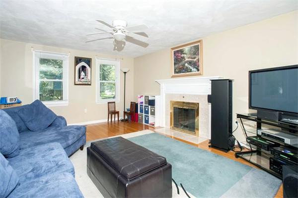 155 Robinette Road Stoughton, MA 02072 - Photo 5 of 23 Gallery Image 5