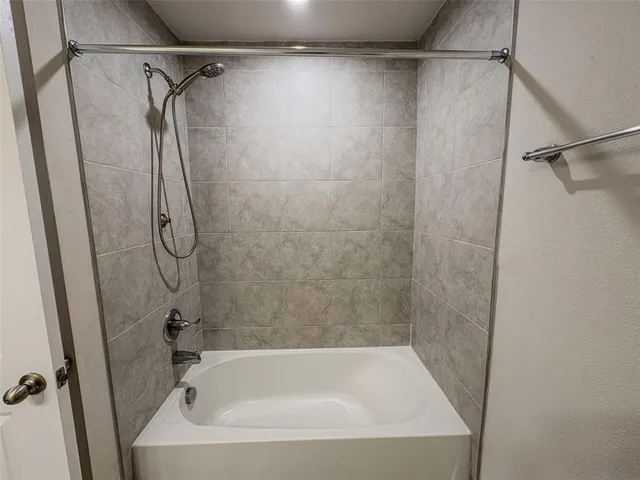 $2,150 | 2144 Laceflower Drive, Brandon, FL 33510