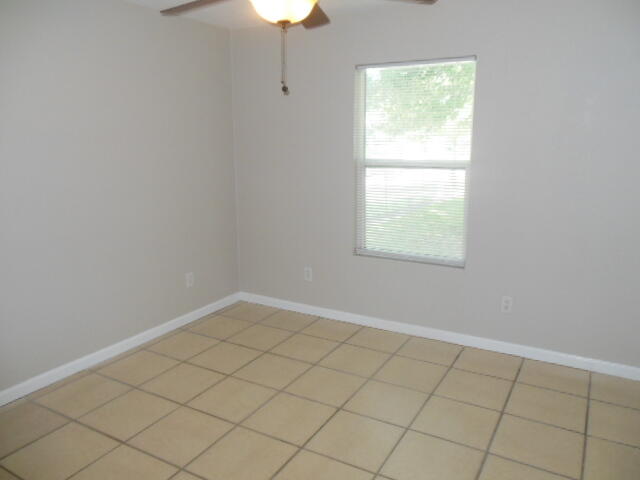 3704 New Spring Branch Road Southeast Roanoke, VA 24014 - Photo 7 of 20 DSCN8052