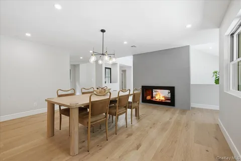 $2,195,000 | 4 Short Path, Nissequogue, NY 11780