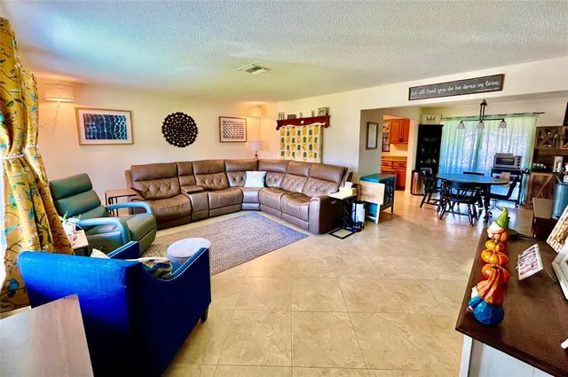 $285,000 | 1507 Southeast 8th Avenue, Okeechobee, FL 34974