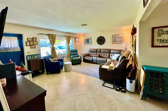 $285,000 | 1507 Southeast 8th Avenue, Okeechobee, FL 34974