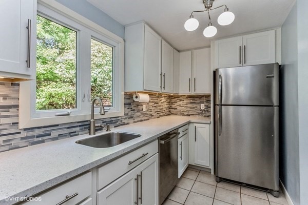 41 Elm Street, Unit B2 Foxboro, MA 02035 - Photo 6 of 23