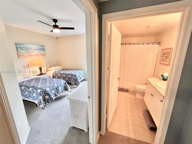 $1,950 | 5050 Fairways Circle, Unit E208, Vero Beach, FL 32967