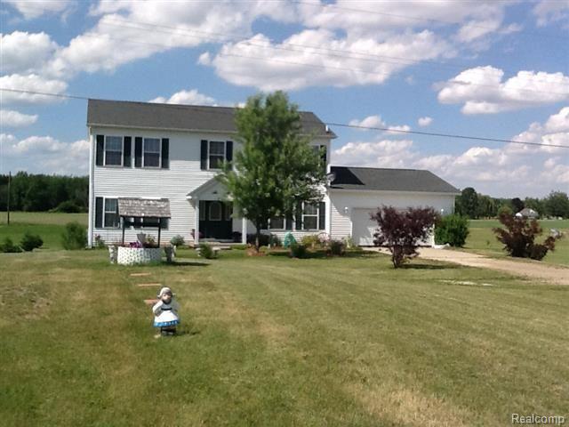 3145 East Burnside Road North Branch, MI 48461 - Photo 2 of 22 photo (Small).jpg