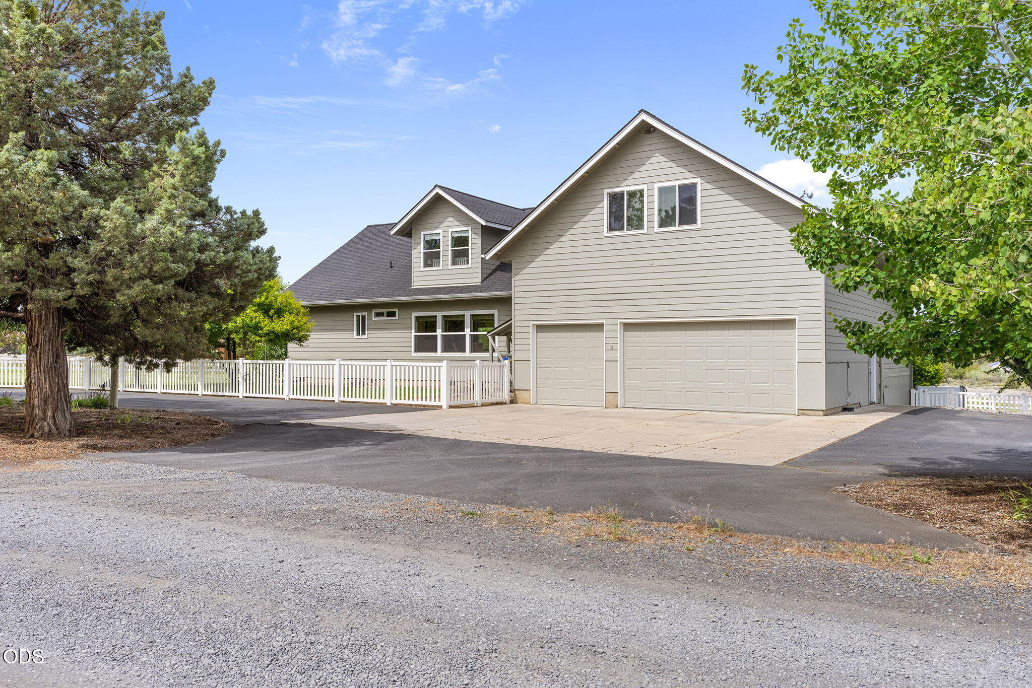 63531 Gentry Loop Bend, OR 97701 - Photo 18 of 72