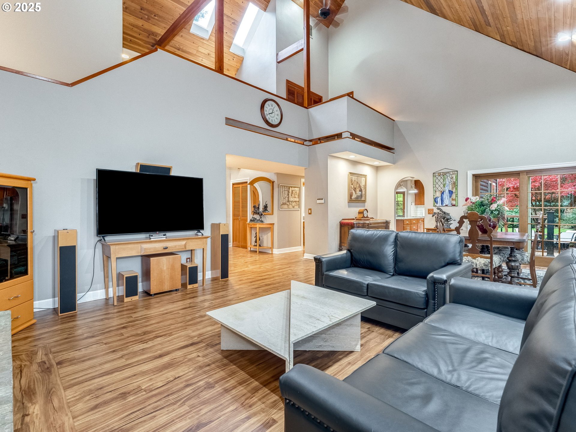 476 Southwest Hebb Park Road West Linn, OR 97068 - Photo 19 of 48 Owner's Suite Bedroom