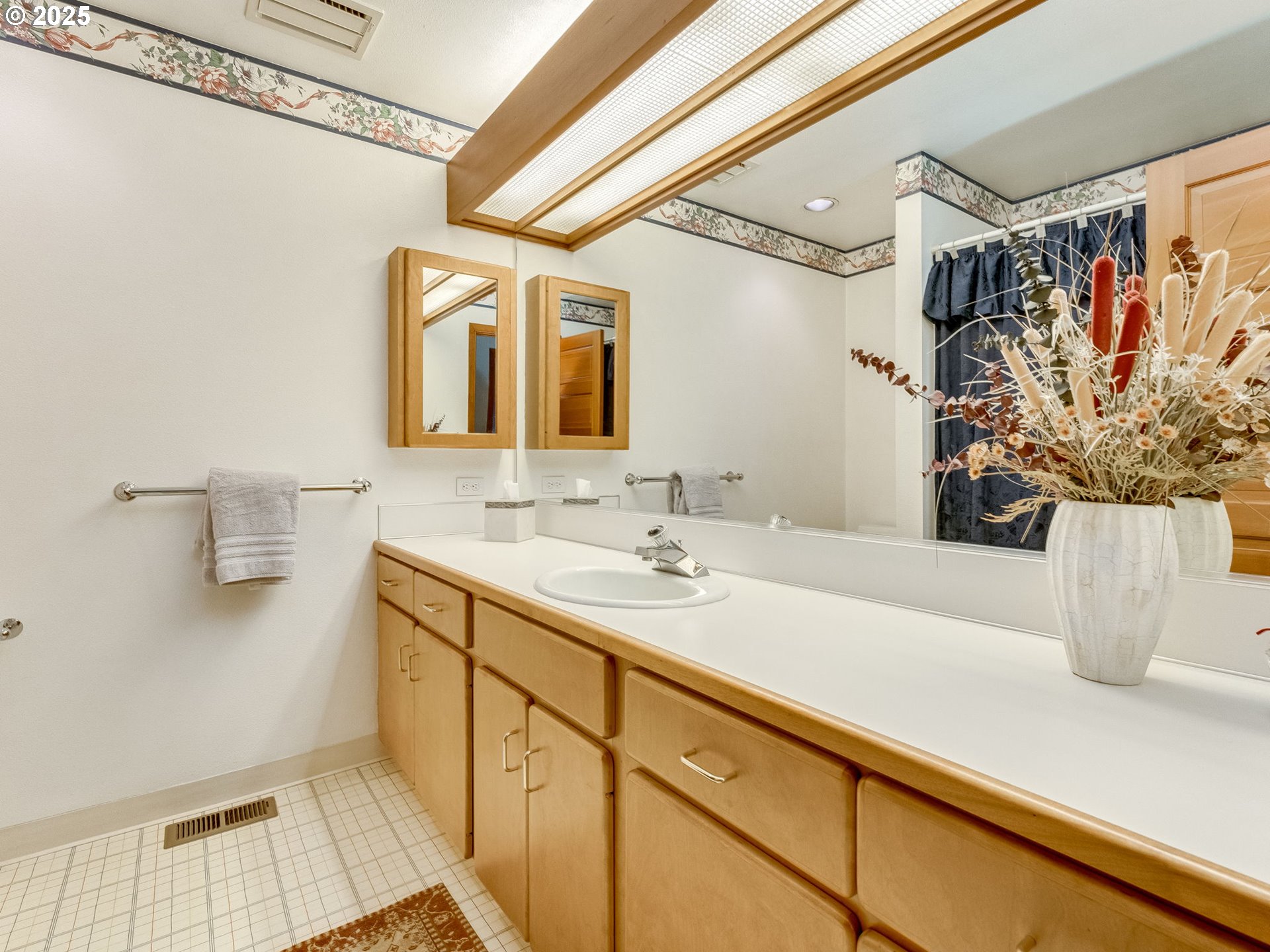 476 Southwest Hebb Park Road West Linn, OR 97068 - Photo 34 of 48