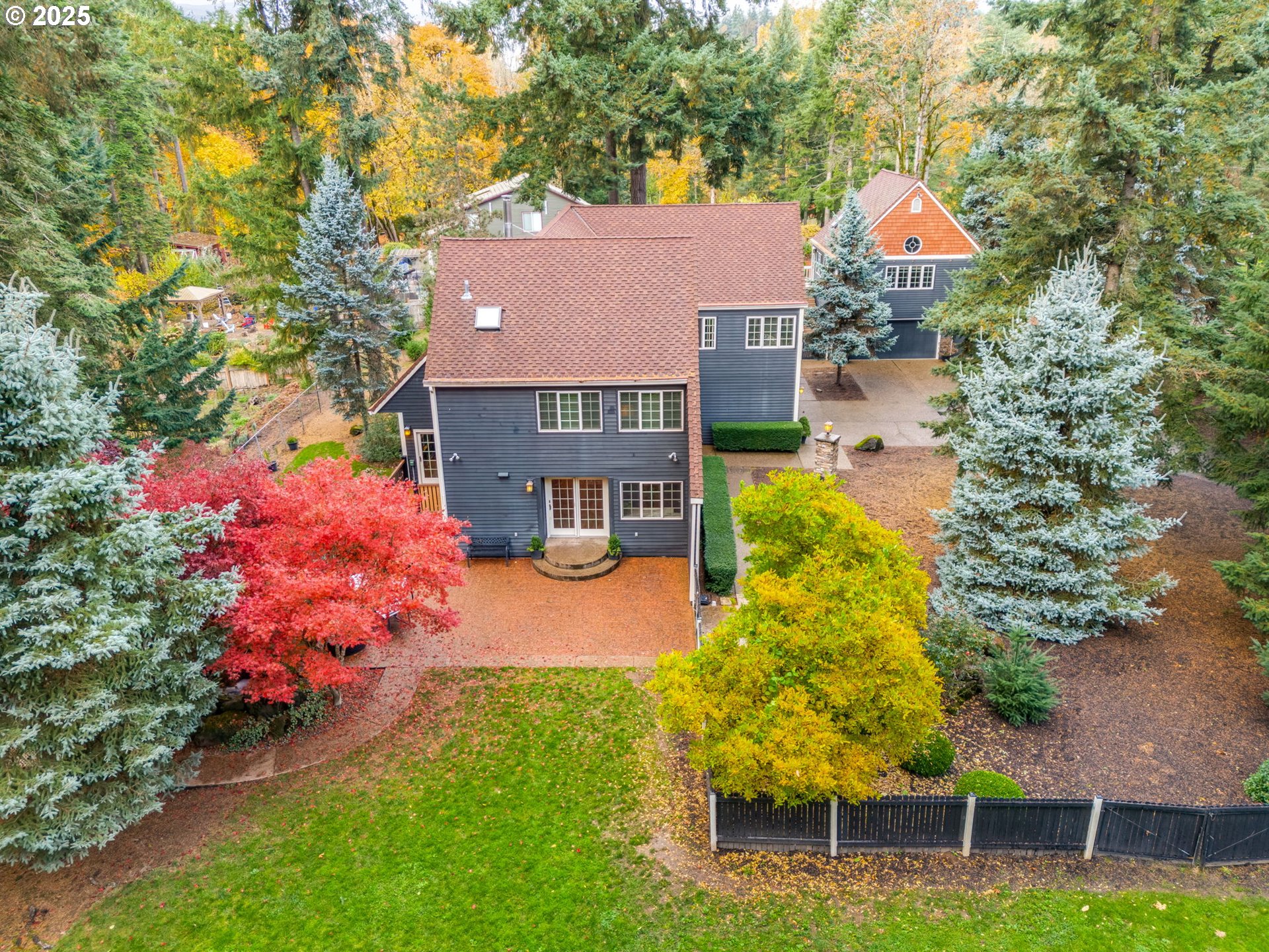 476 Southwest Hebb Park Road West Linn, OR 97068 - Photo 37 of 48