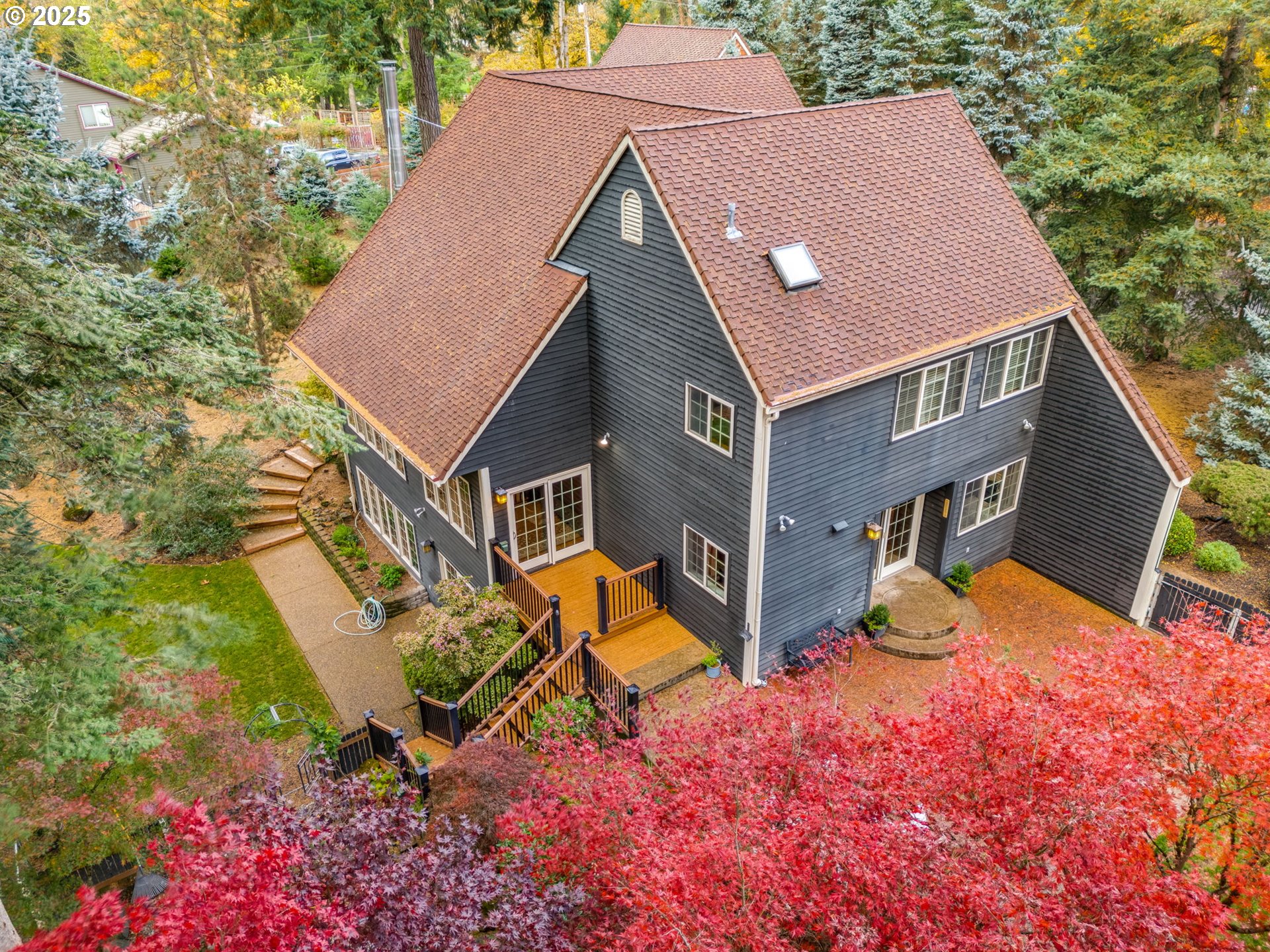 476 Southwest Hebb Park Road West Linn, OR 97068 - Photo 39 of 48 Garage