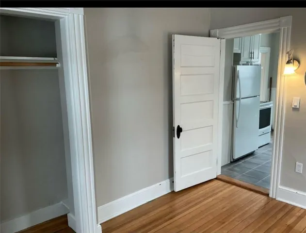 $2,000 | 12 Caswell Avenue, Unit 2, Newport, RI 02840