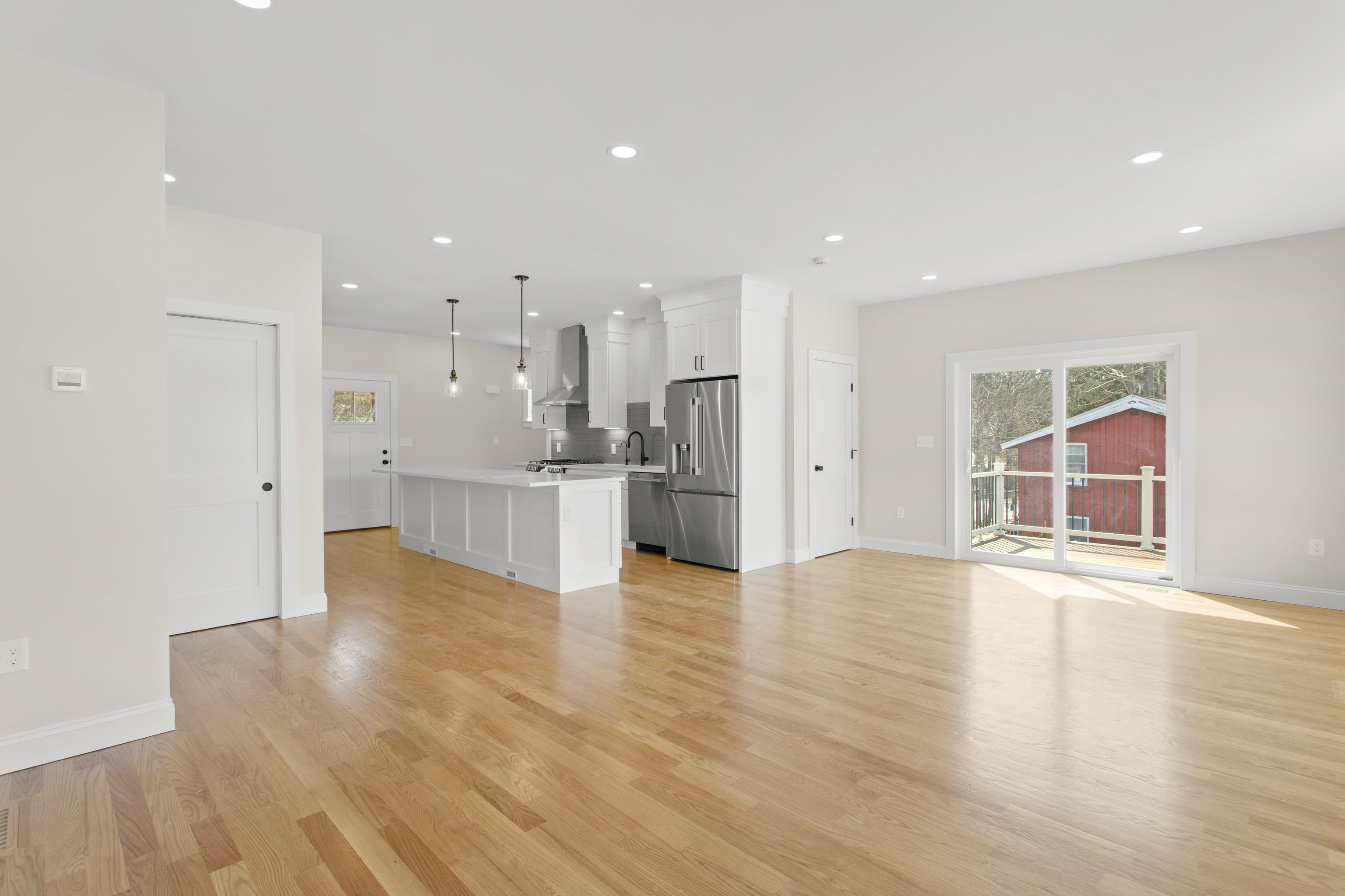 96 Shadow Lake Road, Unit 2 REAR Salem, NH 03079 - Photo 11 of 59