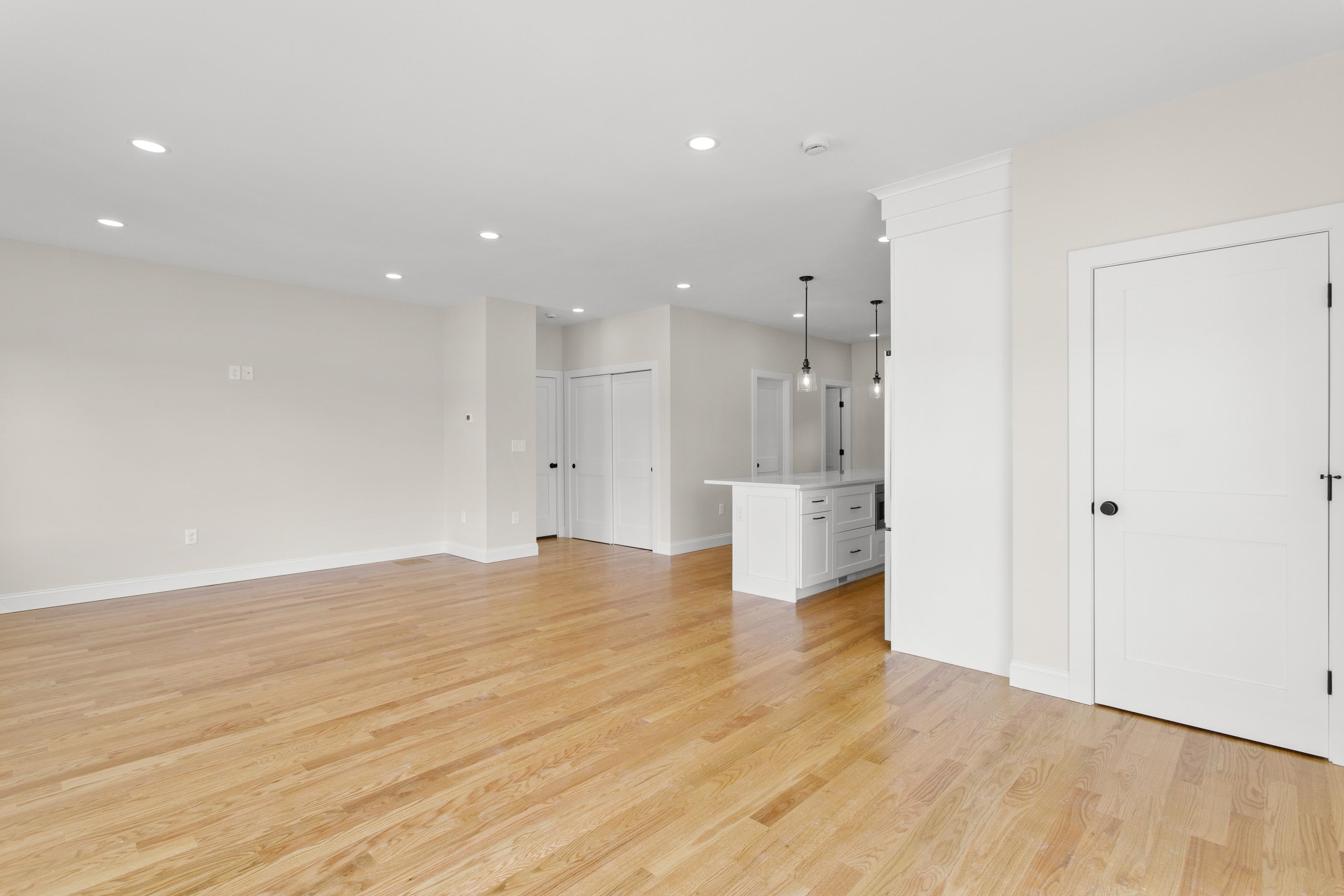 96 Shadow Lake Road, Unit 2 REAR Salem, NH 03079 - Photo 14 of 59