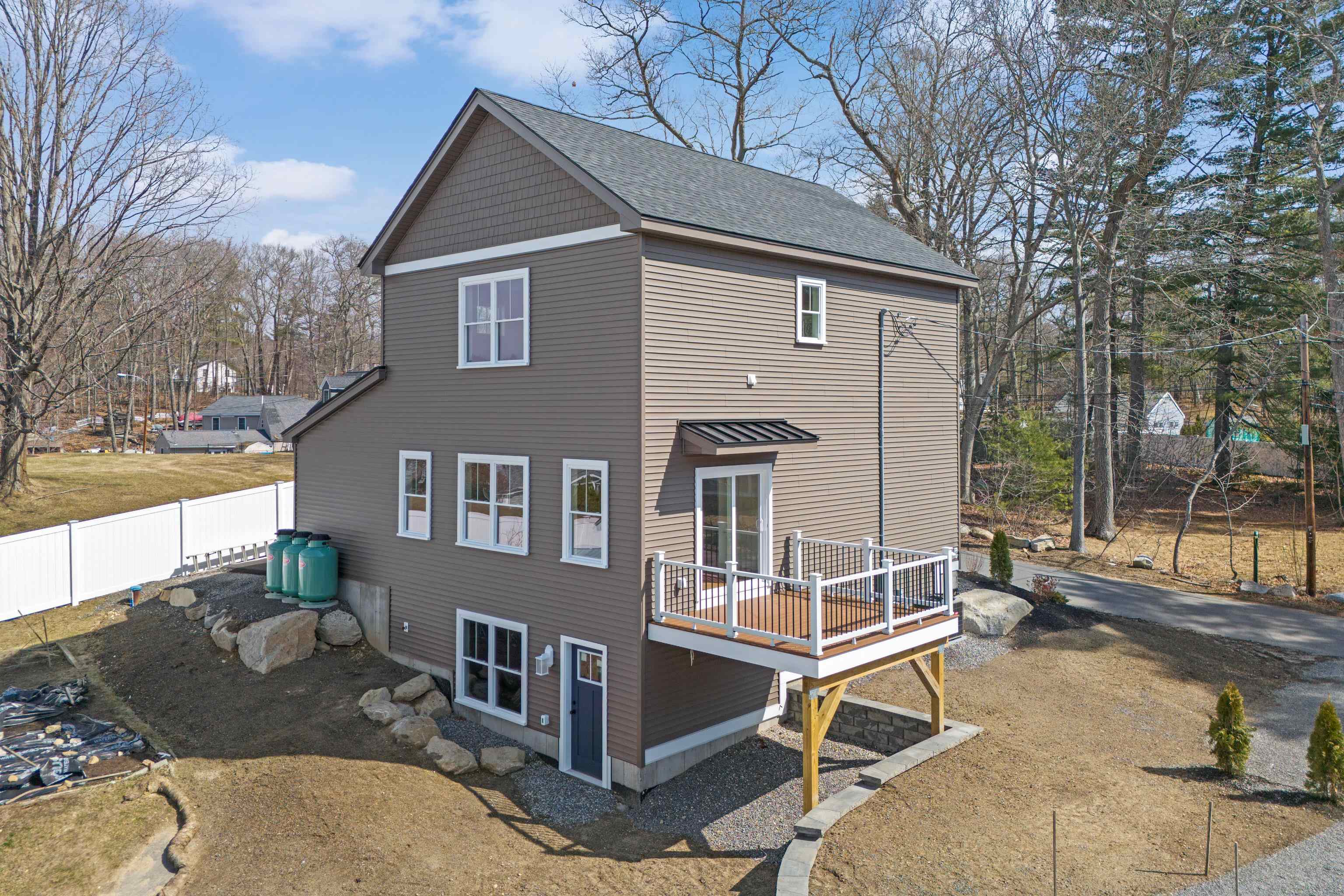 96 Shadow Lake Road, Unit 2 REAR Salem, NH 03079 - Photo 3 of 59