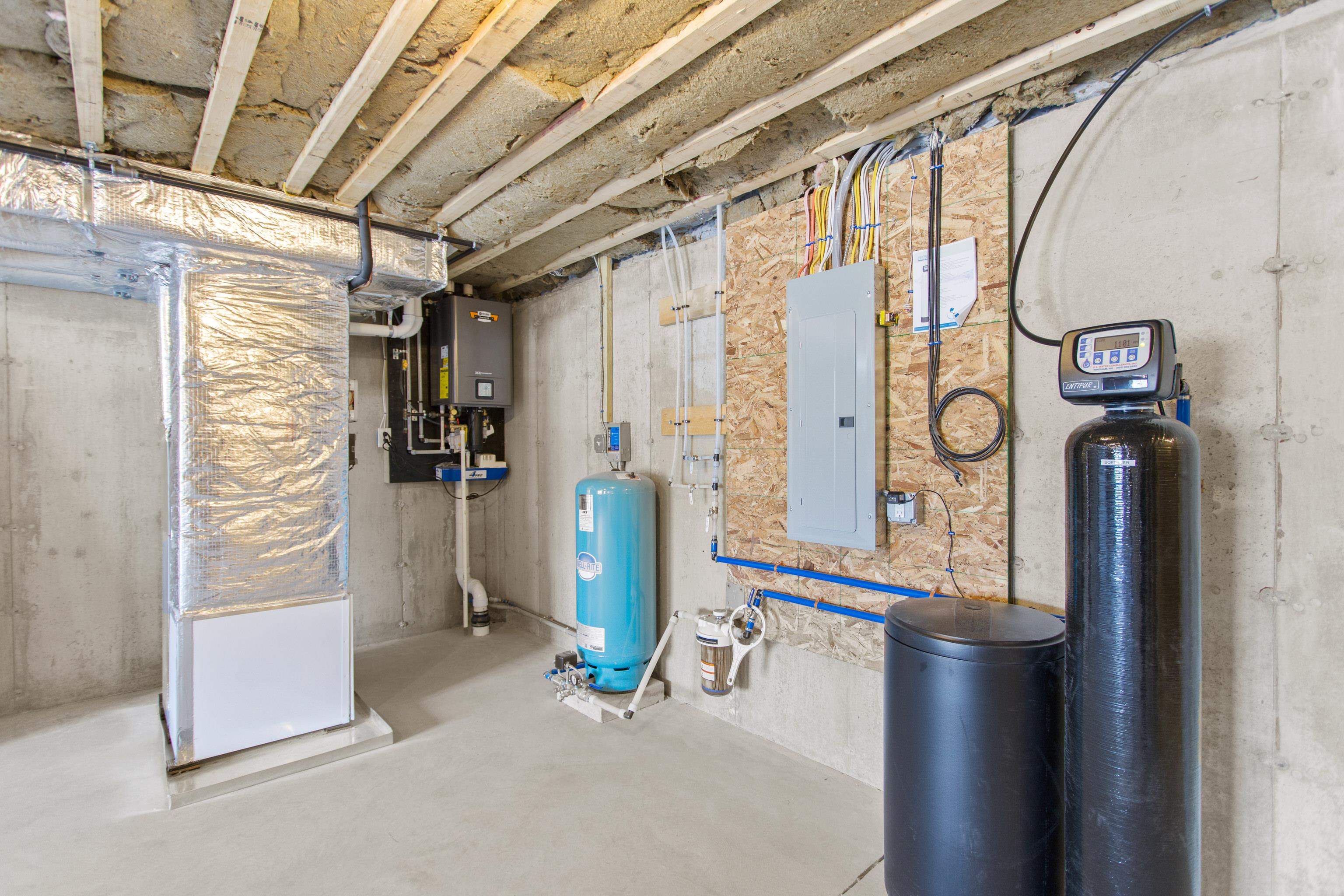 96 Shadow Lake Road, Unit 2 REAR Salem, NH 03079 - Photo 44 of 59