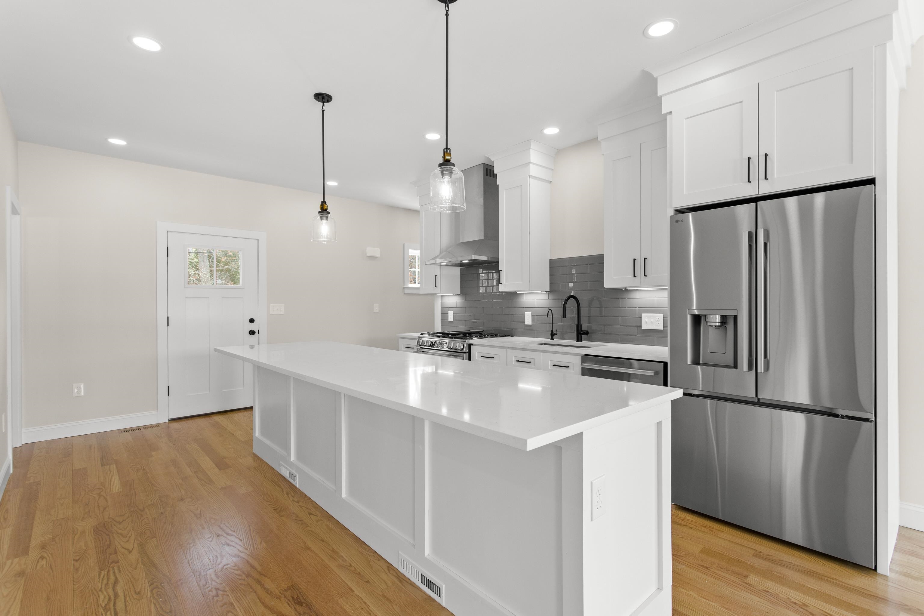 96 Shadow Lake Road, Unit 2 REAR Salem, NH 03079 - Photo 7 of 59