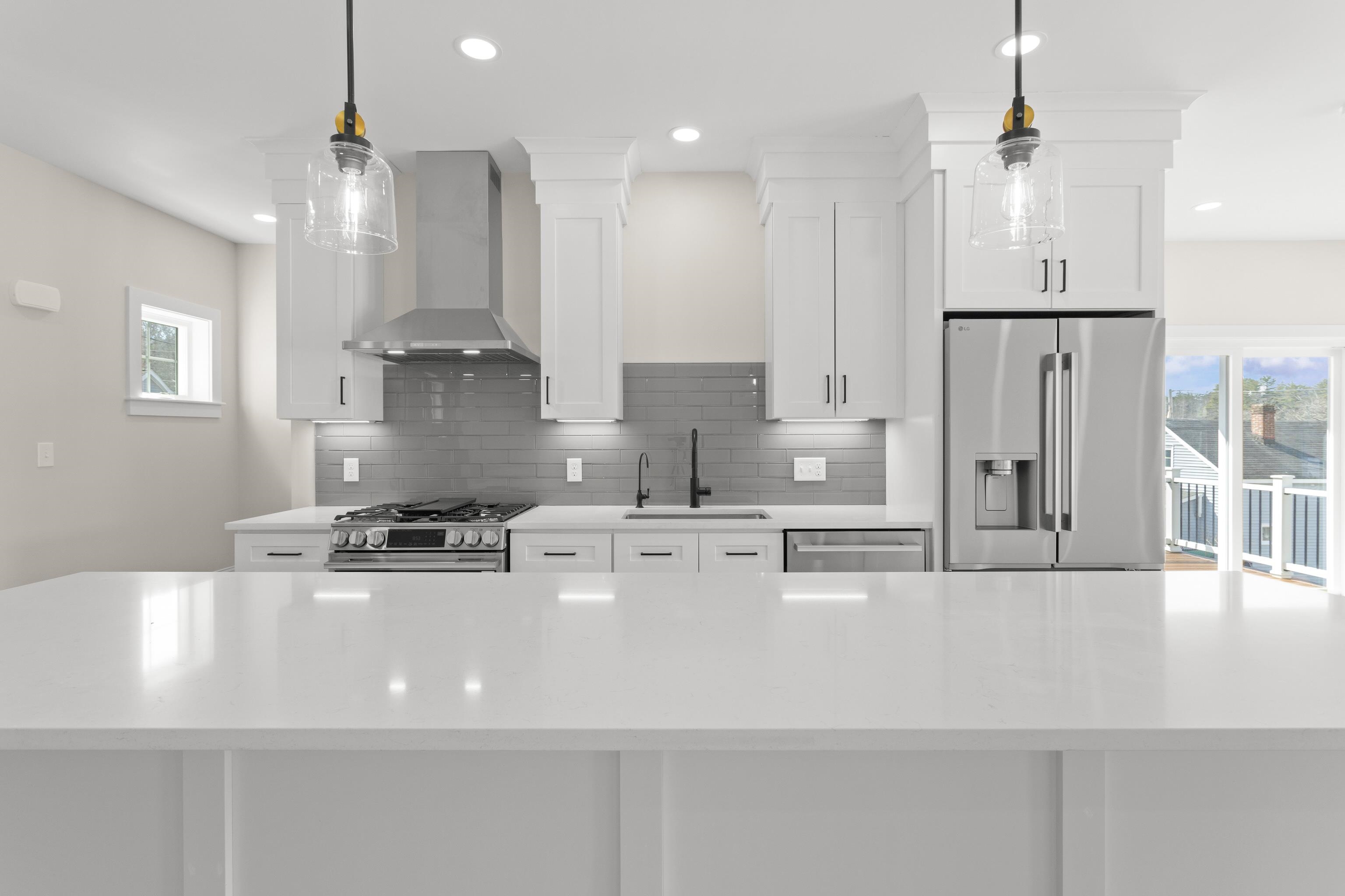 96 Shadow Lake Road, Unit 2 REAR Salem, NH 03079 - Photo 8 of 59