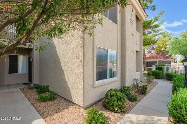 $1,375 | 2929 West Yorkshire Drive, Unit 1033, Phoenix, AZ 85027