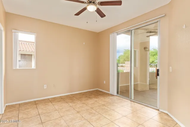 $1,375 | 2929 West Yorkshire Drive, Unit 1033, Phoenix, AZ 85027