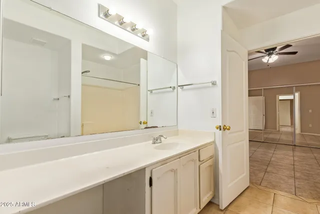 $1,375 | 2929 West Yorkshire Drive, Unit 1033, Phoenix, AZ 85027