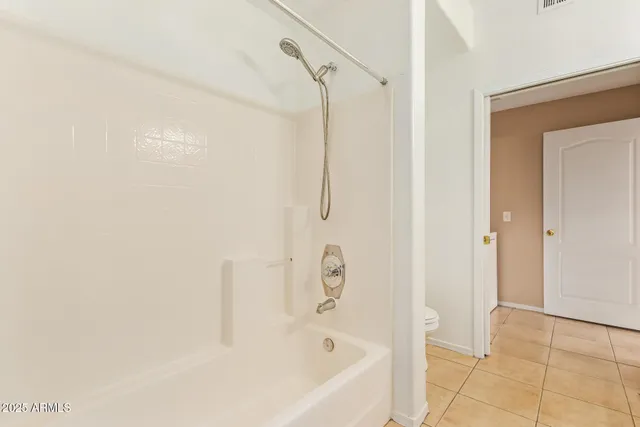 $1,375 | 2929 West Yorkshire Drive, Unit 1033, Phoenix, AZ 85027