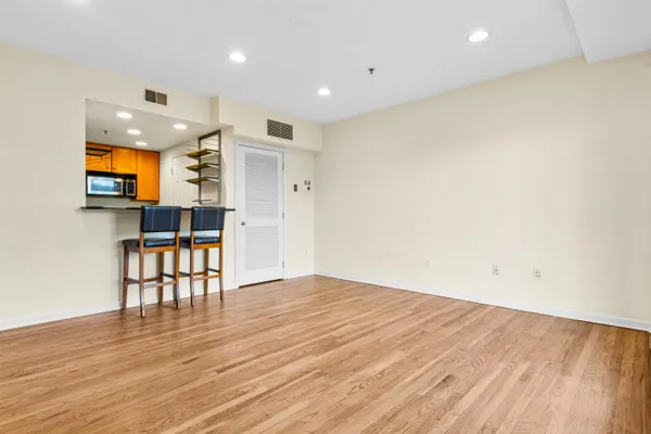 $3,300 | 920 Jefferson Street, Unit 501, Hoboken, NJ 07030