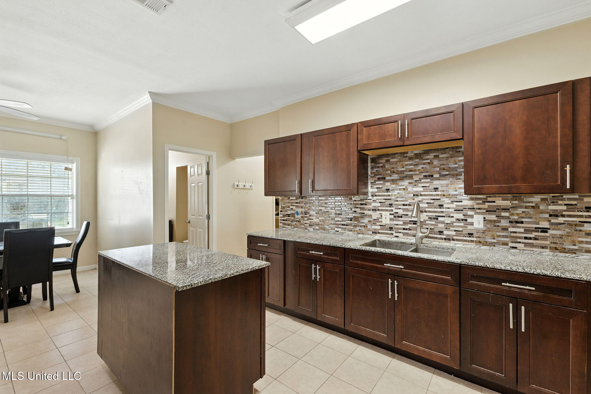 515 Urban Lane Brookhaven, MS 39601 - Photo 5 of 25 13-web-or-mls-R61_8202 Jason Colip