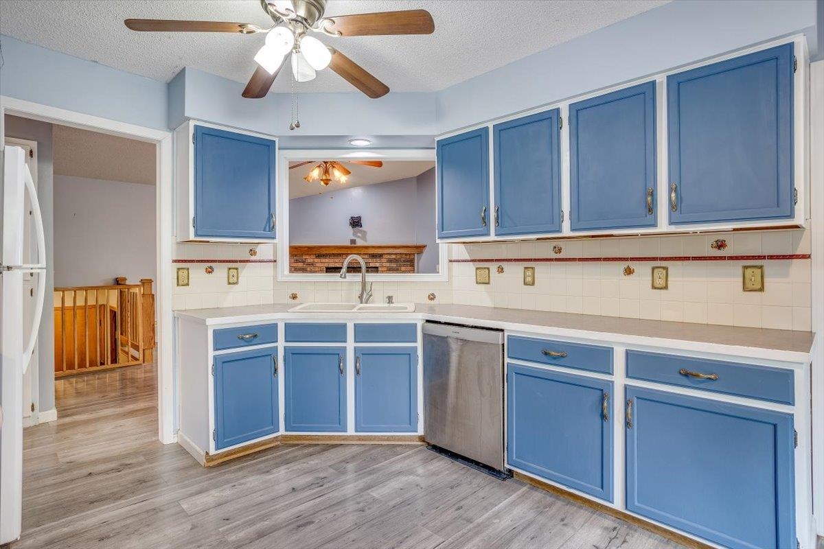 2312 White Oak Road Derby, KS 67037 - Photo 11 of 31