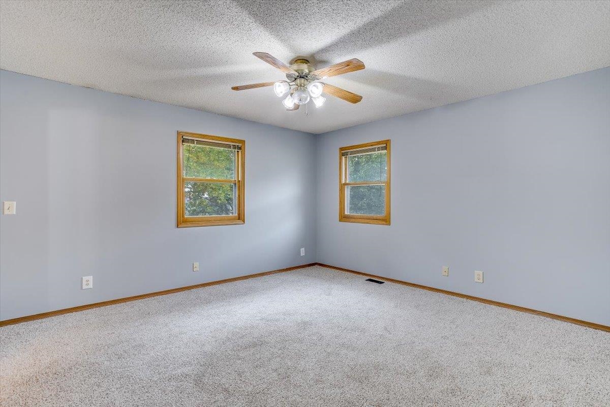 2312 White Oak Road Derby, KS 67037 - Photo 14 of 31