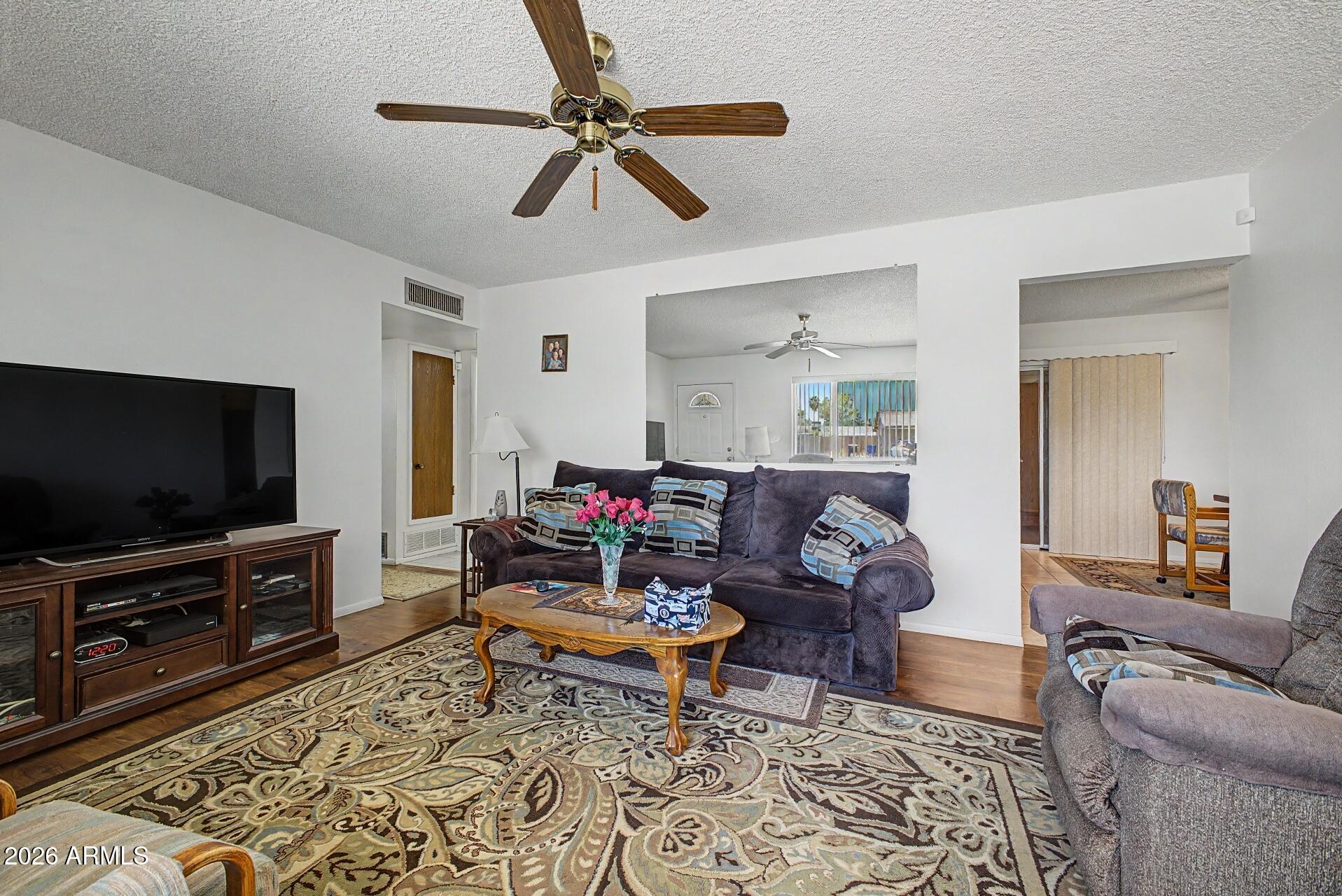 314 West Pinon Avenue Gilbert, AZ 85233 - Photo 6 of 24