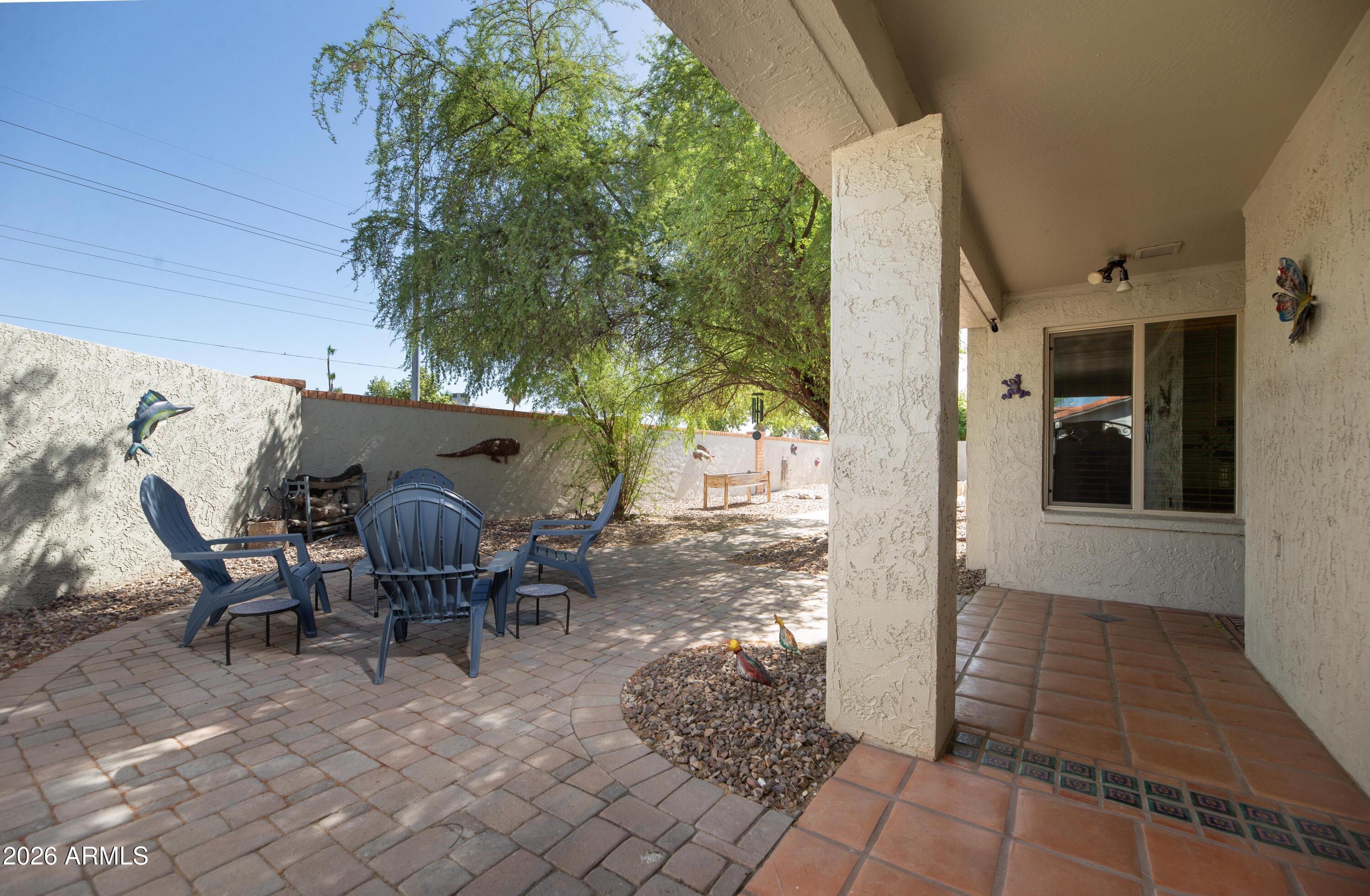 2435 West Greenway Road, Unit 8 Phoenix, AZ 85023 - Photo 4 of 41 Greenway-22
