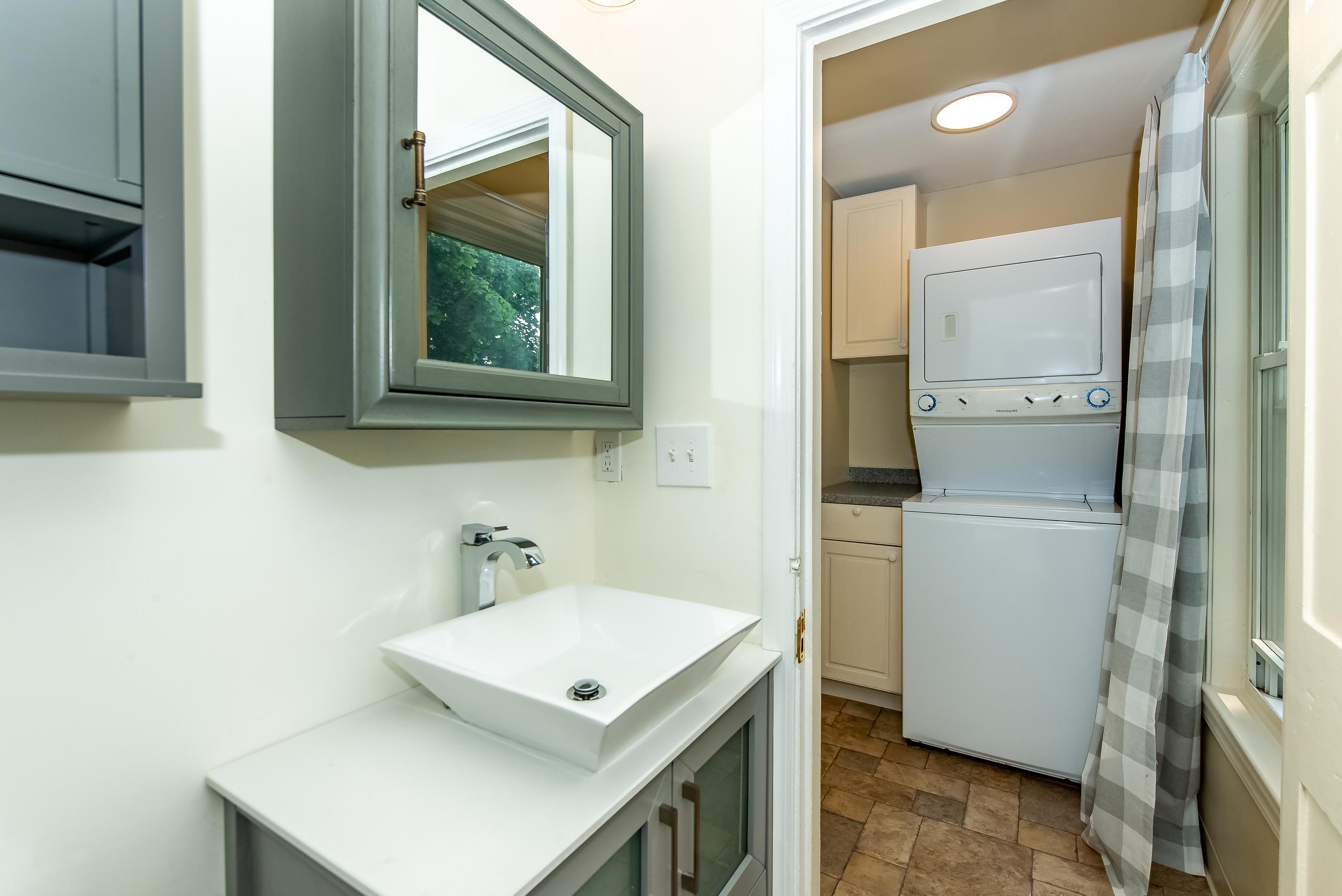 116 Whipple Road Kittery, ME 03904 - Photo 11 of 38