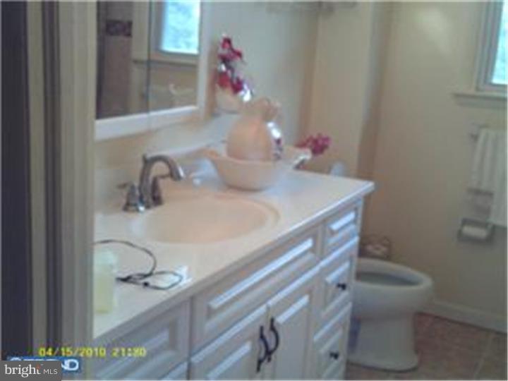 109 Hilldale Road Cheltenham, PA 19012 - Photo 20 of 25 Gallery Image 20